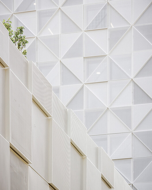 Ampliación de la Escuela 42UP / AR Studio d'Architectures Ampliación de la Escuela 42UP / AR Studio d'Architectures - Imagen 24 de 62