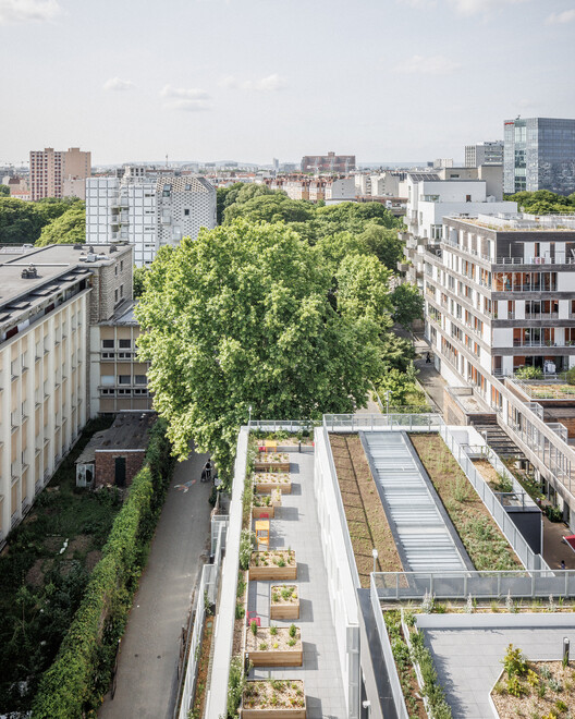 Ampliación Escuela 42UP / AR Studio d'Architectures - Fotografía Exterior, Balcón