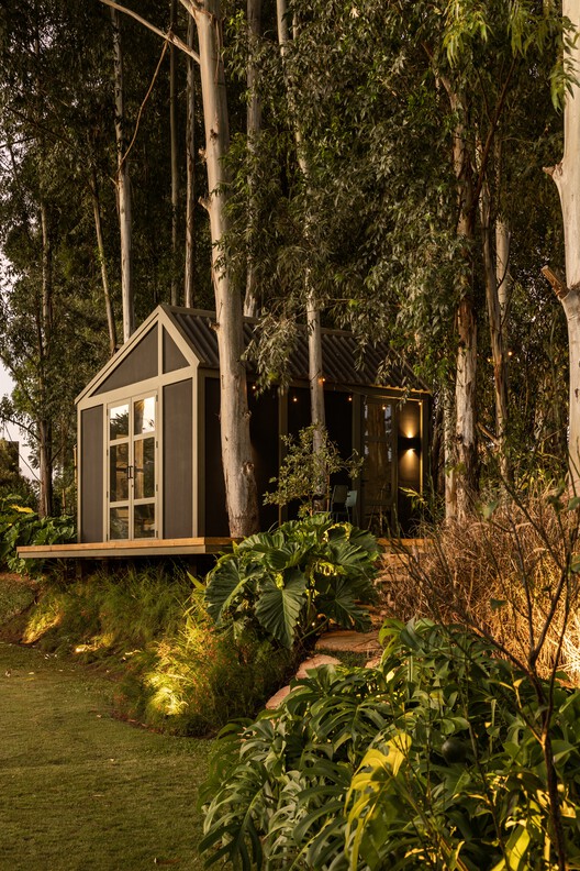 Estúdio BV / Angá Arquitetura - Fotografia de Exterior, Madeira, Jardim