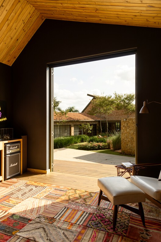 Estúdio BV / Angá Arquitetura - Fotografia de Interiores, Madeira, Cadeira