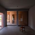 Casa LIMA / Pezo von Ellrichshausen - fotografía de interiores, madera, hormigón