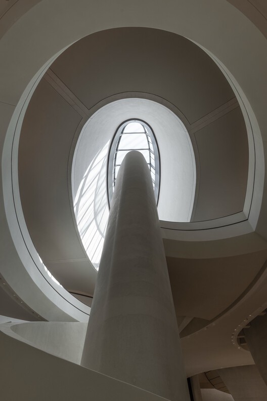 Foster + Partners’ Zayed National Museum Opens to the Public in Abu Dhabi - Image 9 of 16