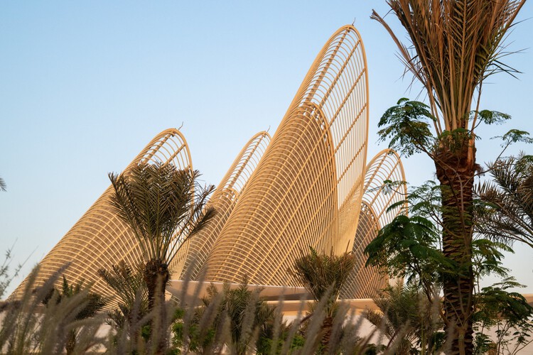 Foster + Partners’ Zayed National Museum Opens to the Public in Abu Dhabi - Image 13 of 16
