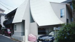 Tent Cabin in Omori / HUNE ARCHITECTS