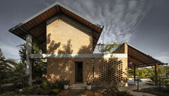 Nandivardhanam House / Studio Inscape