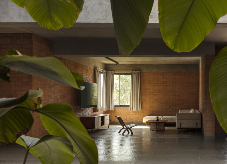 Casa Nandivardhanam / Studio Inscape - Fotografia de Interiores, Madeira, Cadeira