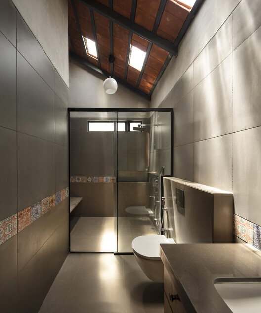 Nandivardhanam House / Studio Inscape - Interior Photography, Bathroom, Lighting, Sink, Countertop