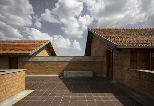 Nandivardhanam House / Studio Inscape - Exterior Photography, Wood, Brick