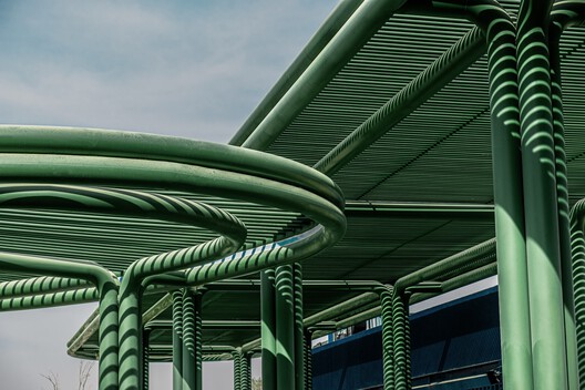 Complejo Multiuso Attache / BRICKLAB - Imagen 45 de 45