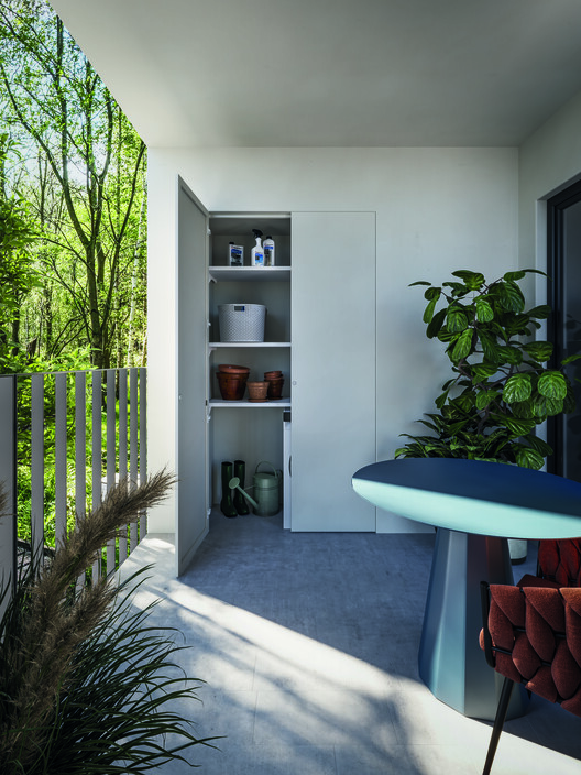 How Can Hidden Niches Transform Walls into Functional Architecture? - Image 5 of 8