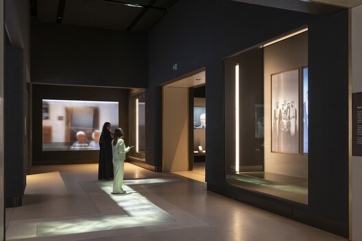 Zayed National Museum / Foster + Partners - Interior Photography, Lighting