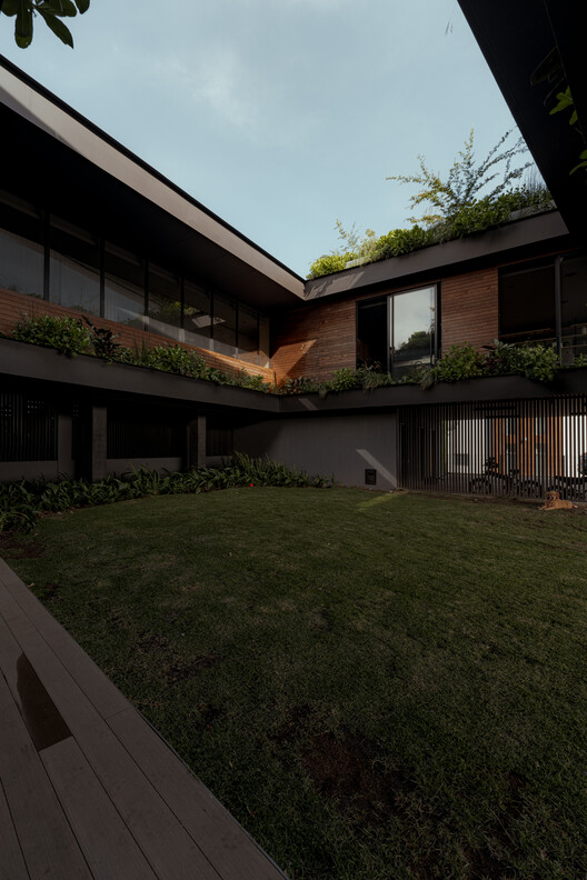 Casa Anahata / Carazo Arquitectura Casa Anahata / Carazo Arquitectura - Fotografía exterior, Jardín, Patio interior