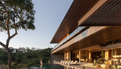 Villa Yume house / QBO3 Arquitectos