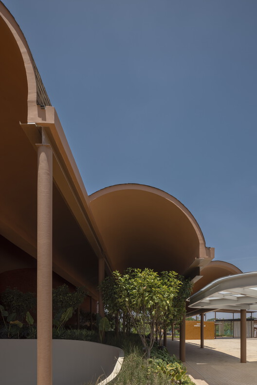 Central Nakhon Pathom / Stu/D/O Architects - Image 14 of 47