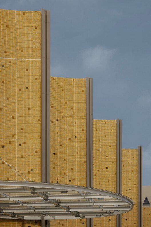 Central Nakhon Pathom / Stu/D/O Architects - Image 9 of 47