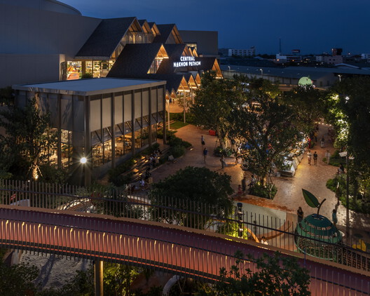 Central Nakhon Pathom / Stu/D/O Architects - Exterior Photography