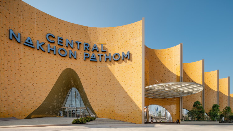 Central Nakhon Pathom / Stu/D/O Architects - Shopping Centers