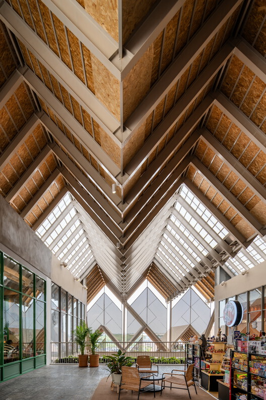 Central Nakhon Pathom / Stu/D/O Architects - Image 26 of 47