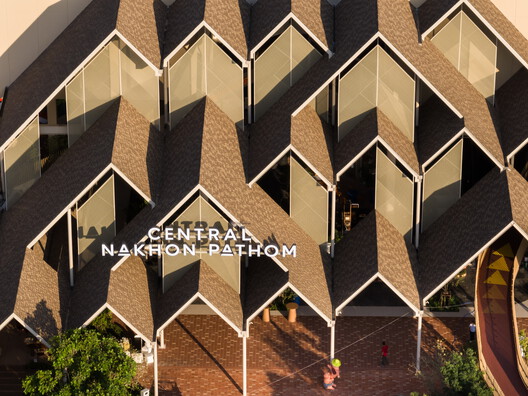 Central Nakhon Pathom / Stu/D/O Architects - Image 25 of 47