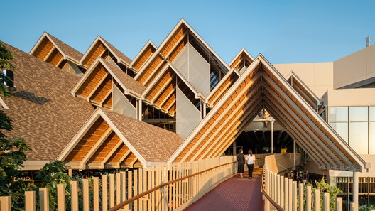 Central Nakhon Pathom / Stu/D/O Architects - Exterior Photography, Wood, Beam