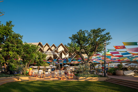 Central Nakhon Pathom / Stu/D/O Architects - Image 38 of 47