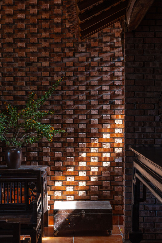Nang House / Trung tran Studio - Exterior Photography, Wood, Brick