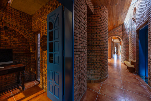 Nang House / Trung tran Studio - Interior Photography, Brick, Arch, Lighting, Door
