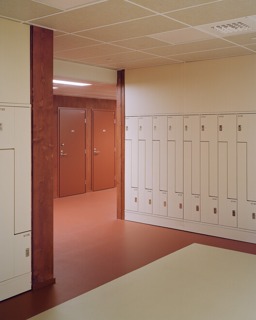 桑蒙塔洛学校及多功能中心 / NERVIN architecture - 室内图, 木头