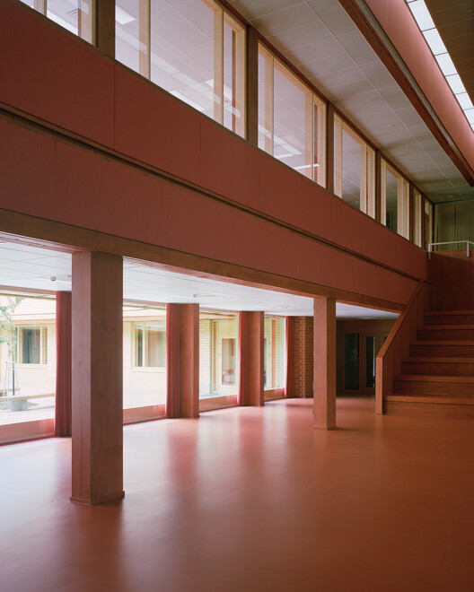 桑蒙塔洛学校及多功能中心 / NERVIN architecture - 11 的图像 30