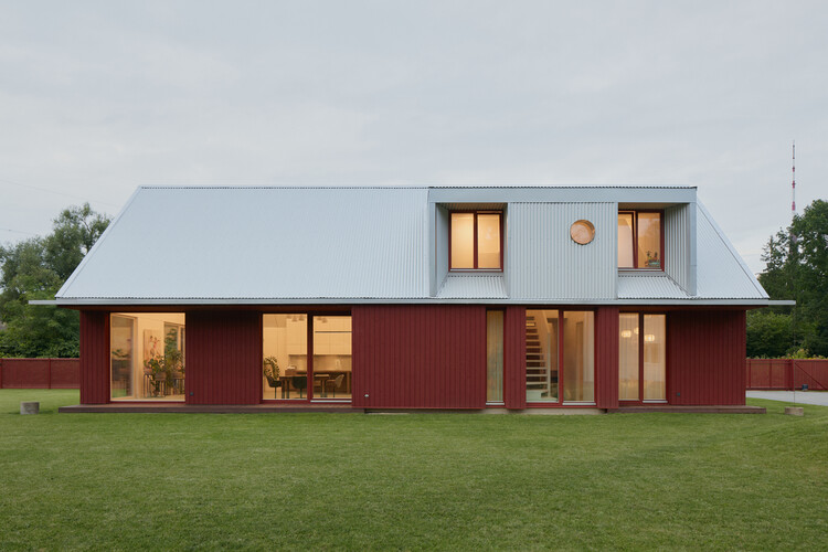 House Comet / GAISS - More Images