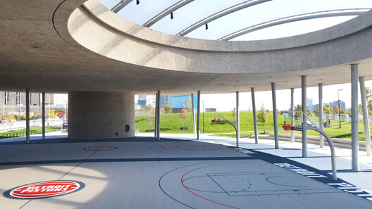 Basketball Court - Ralph C. Wilson Jr. Centennial Park / Adjaye Associates Basketball Court - Ralph C. Wilson Jr. Centennial Park / Adjaye Associates - Image 8 of 25