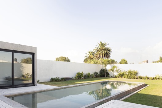 Casa Jardín / FACT Fábrica de Arquitectura Contemporánea Casa Jardín / FACT Fábrica de Arquitectura Contemporánea - Fotografía exterior, Concreto