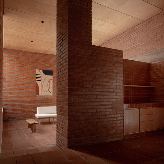 Casa Pirules / Escobedo Soliz - Fotografía interior, Ladrillo, Madera