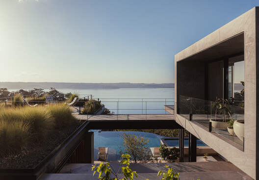 Casa Enoki / QBO3 Arquitectos Casa Enoki / QBO3 Arquitectos - Fotografía exterior, Costa