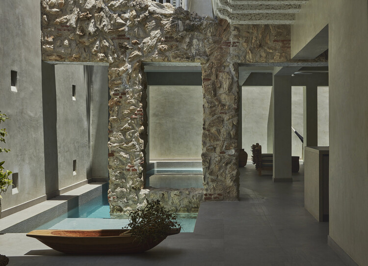 Casa Azurra la Carbonera / Vladimir Caballero + Lorena Pulecio - Restauraciones