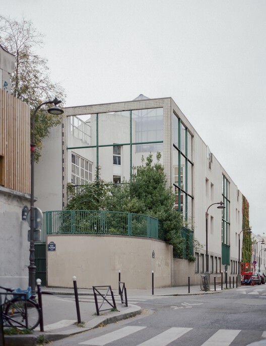 An Educational Farm on the Roof  / rerum architectes - Exterior Photography, Educational Architecture, Fence