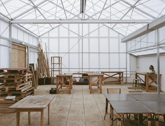 An Educational Farm on the Roof / rerum architectes An Educational Farm on the Roof / rerum architectes - Interior Photography, Dining room, Wood, Beam
