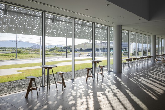 Nakano Seiyaku Kusatsu Factoru / TAISEI DESIGN Planners Architects & Engineers Nakano Seiyaku Kusatsu Factoru / TAISEI DESIGN Planners Architects & Engineers - Interior Photography