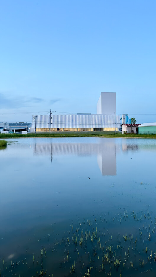 Nakano Seiyaku Kusatsu Factoru / TAISEI DESIGN Planners Architects & Engineers Nakano Seiyaku Kusatsu Factoru / TAISEI DESIGN Planners Architects & Engineers - Exterior Photography