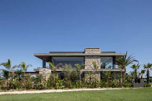 Casa J10 / Martin arquitetura + engenharia Casa J10 / Martin arquitetura + engenharia - Fotografia de Exterior, Balcão