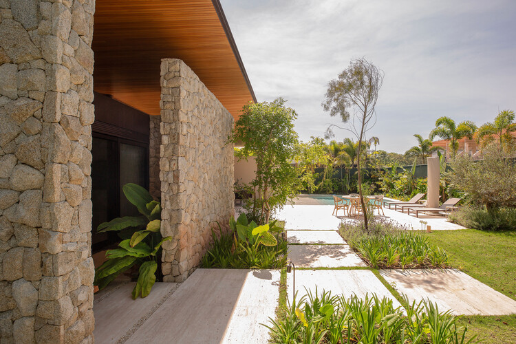 Casa Galeria / Sonne Müller Arquitetos - Imagem 2 de 24