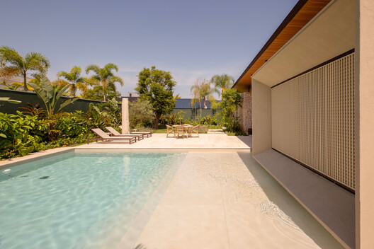 Casa Galeria / Sonne Müller Arquitetos Casa Galeria / Sonne Müller Arquitetos - Imagem 9 de 24