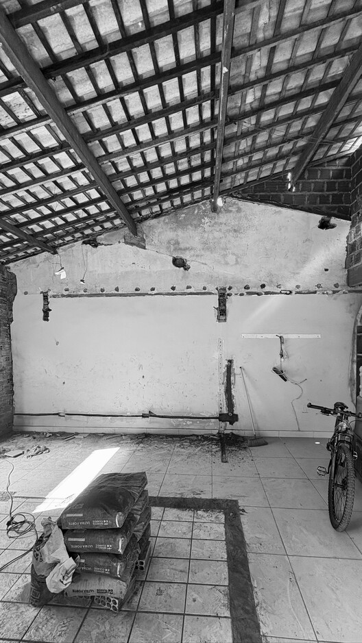 Casa de Mainha / Studio Zé - Concreto, Viga