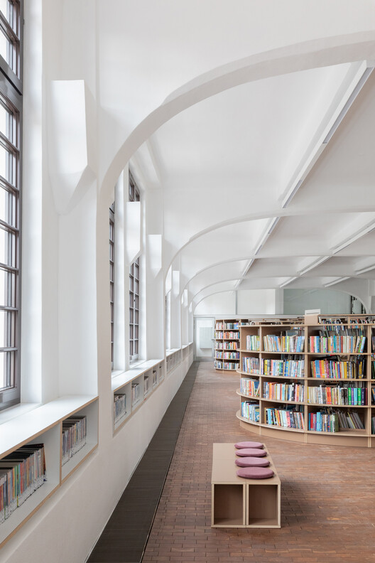 Center Rog – Renovación y Centro Creativo / Mendoza Partida + BAX studio - Fotografía interior, Armarios, Estanterías