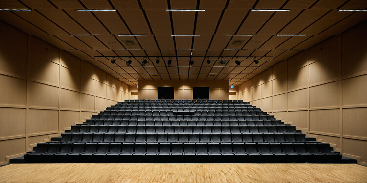 Centro de Desarrollo de Baloncesto / TEGET - Imagen 20 de 43