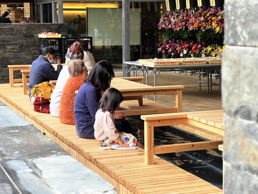 Kamegaike Onsen / Yano Aoyama Architecture Design - Interior Photography, Wood, Bench