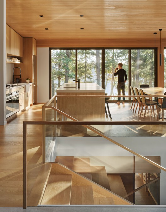 Long Lake Cottage / Dubbeldam Architecture + Design Long Lake Cottage / Dubbeldam Architecture + Design - Interior Photography, Kitchen, Wood, Chair