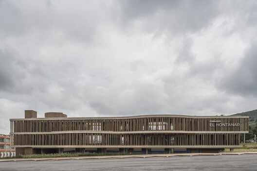 Colegio Hontanar IB / taller de arquitectura de bogotá Colegio Hontanar IB / taller de arquitectura de bogotá - Imagen 6 de 20