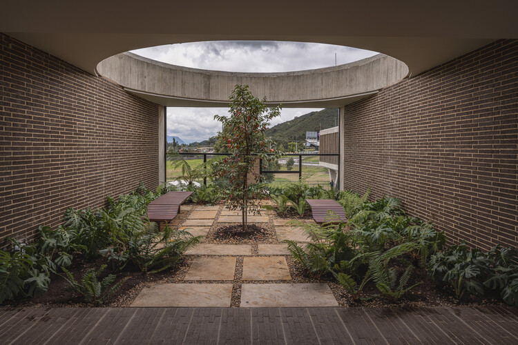 Colegio Hontanar IB / taller de arquitectura de bogotá - Imagen 3 de 20