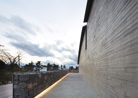 Itami Jun Museum / Itm Yooehwa Architects Itami Jun Museum / Itm Yooehwa Architects - Image 14 of 26